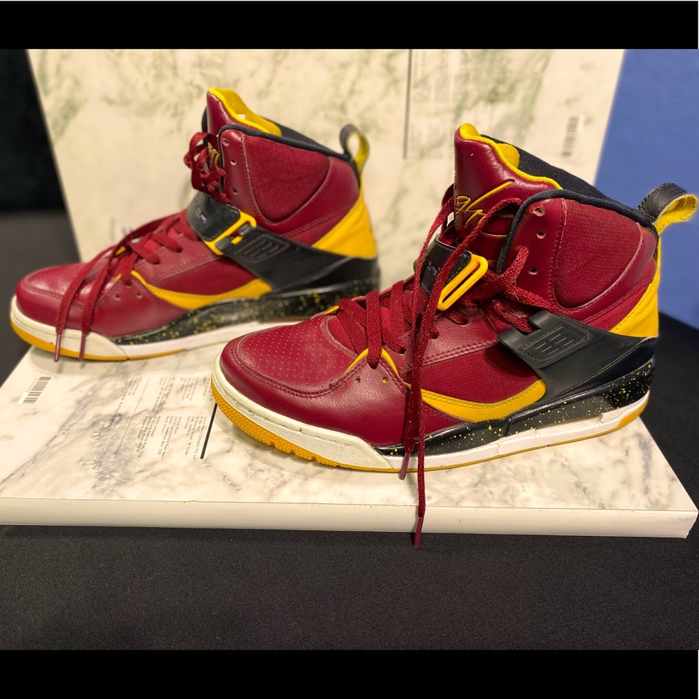 Jordan Flight 45 High USC Size 9 Vintage 2013